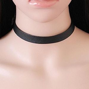 BLACK LEATHER CHOKER